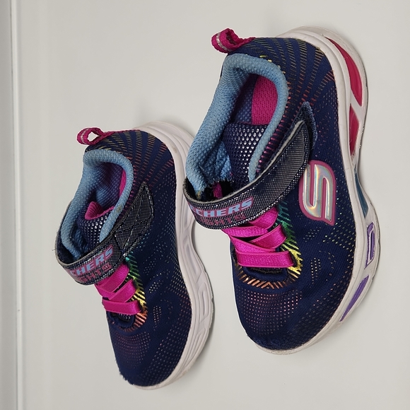 Sketchers toddler size 6 girls sneakers navy & pink - Picture 2 of 8